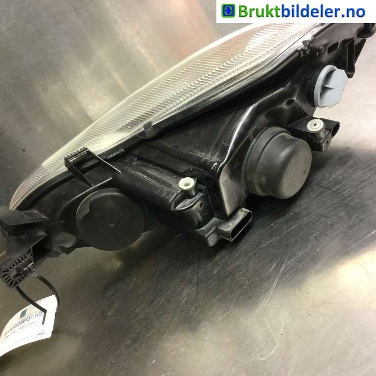 Frontlykt høyre halogen til Smart Fortwo 2007-2014 (Type II) (W451) (W451) (SMART|A 451 820 06 59|0 302 516 002|)