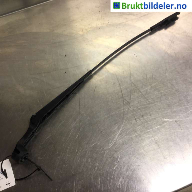 Viskerarmer frontrute til Smart Fortwo, 2007-2014 (Type II) (W451) (W451) (SMART|A 451 820 02 40)