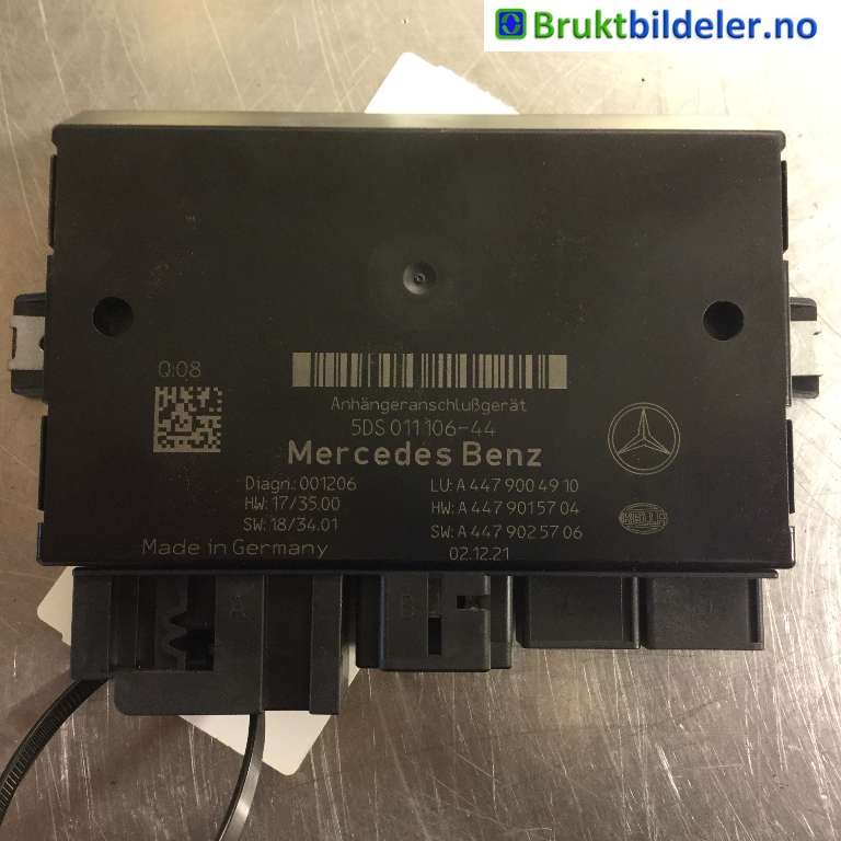 Styreenhet hengerfeste til Mercedes Vito, 2014-->> (W447) (W447) (MERCEDES|A 447 900 49 10)