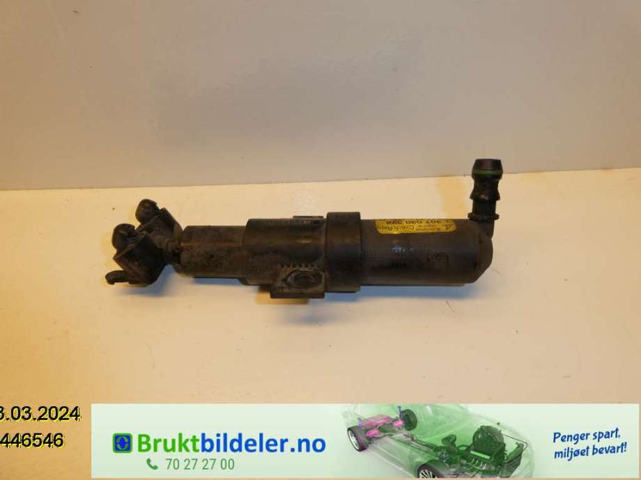 Lyktespylerdyse til VW Passat 2005-2010 (B6) (B6) (VOLKSWAGEN|3C0 955 104 A|1 307 030 328)