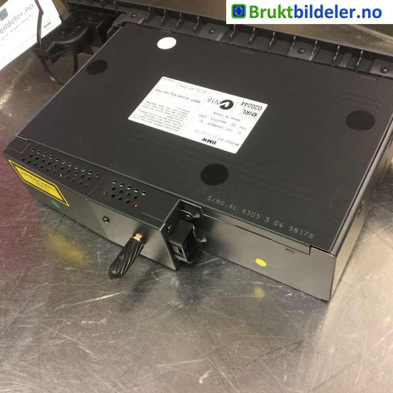Bilstereo CD-veksler til BMW 7-Serie 2000-2008 (E65/E66/E67/E88) (E65/E66/E67/E88) (BMW|65.12-6 926 933|)