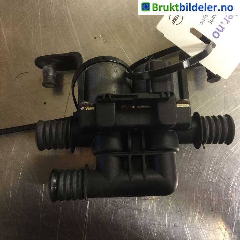 Diverse deler til BMW 7-Serie, 2000-2008 (E65/E66/E67/E88) (E65/E66/E67/E88) (BMW|6411 6 906 652-03)