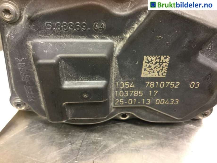 Spjeldhus til BMW 3-Serie 2012-2018 (F30/F31/F34) (F30/F31/F34) (BMW|13 54 7 810 752-03|103785 17|)