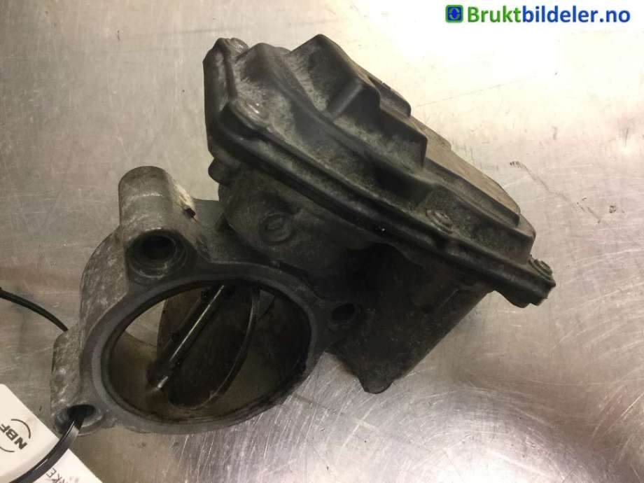 Spjeldhus til BMW 3-Serie 2012-2018 (F30/F31/F34) (F30/F31/F34) (BMW|13 54 7 810 752-03|103785 17|)