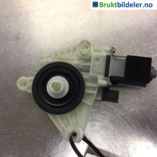 Ruteheis høyre bak til VW Passat,  (B8) (VOLKSWAGEN|5Q4 959 801 D)