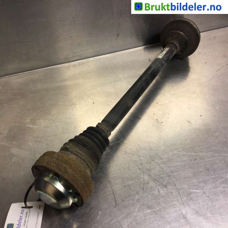 Drivaksel venstre bak til Audi A6, Allroad 2008-2011 (Type II, Fase 2) (C6) (C6) (AUDI|4F0 501 203 B|)