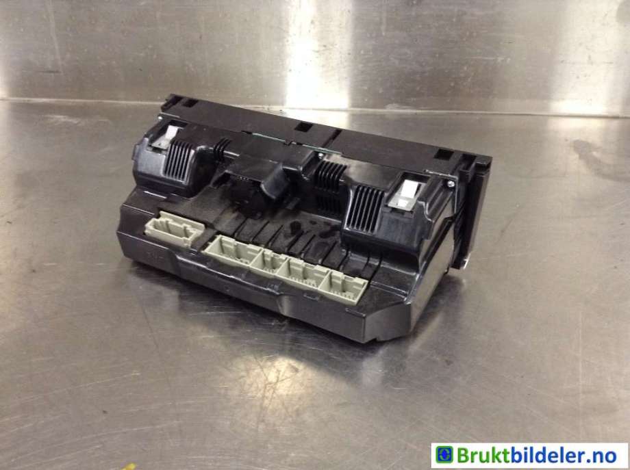 Varmeapparat betjening til Audi A6, Allroad 2008-2011 (Type II, Fase 2) (C6) (C6) (AUDI|4F1 820 043 AL|5HB 008 833-56|)