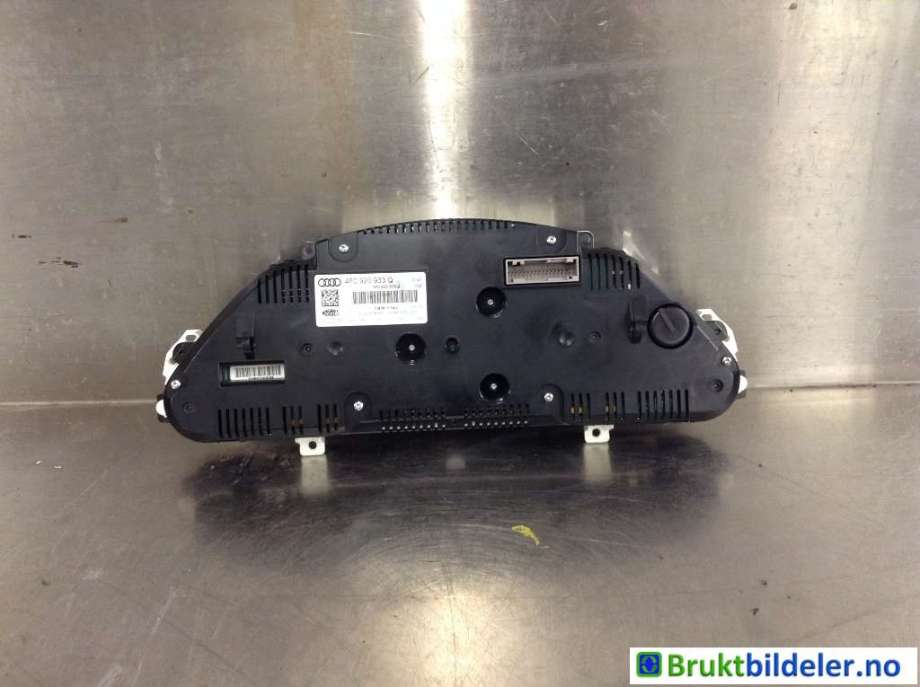 Instrumentpanel til Audi A6, Allroad 2008-2011 (Type II, Fase 2) (C6) (C6) (AUDI|4F0 920 933 Q|)