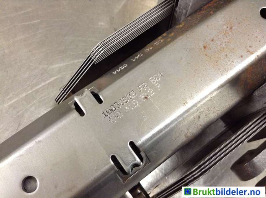 Rattaksel til Audi A6, Allroad 2008-2011 (Type II, Fase 2) (C6) (C6) (AUDI|4F0 419 512 P||4F0 905 852 D)