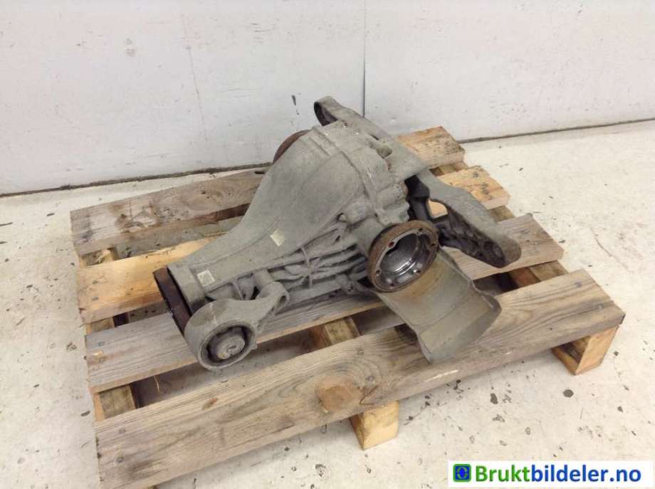 Kardang klokke bak til Audi A6, Allroad, 2008-2011 (Type II, Fase 2) (C6) (C6) (AUDI|0AR 500 043 C)