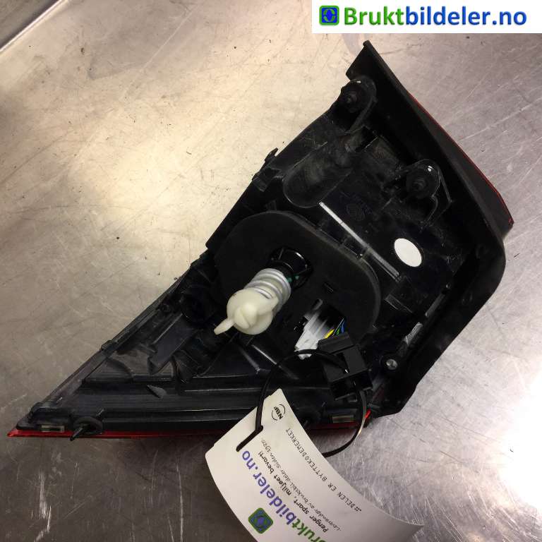Baklykt venstre til VW e-Golf 2014-2017 (Fase 1)  (VOLKSWAGEN|5G0 945 207|81230101|)