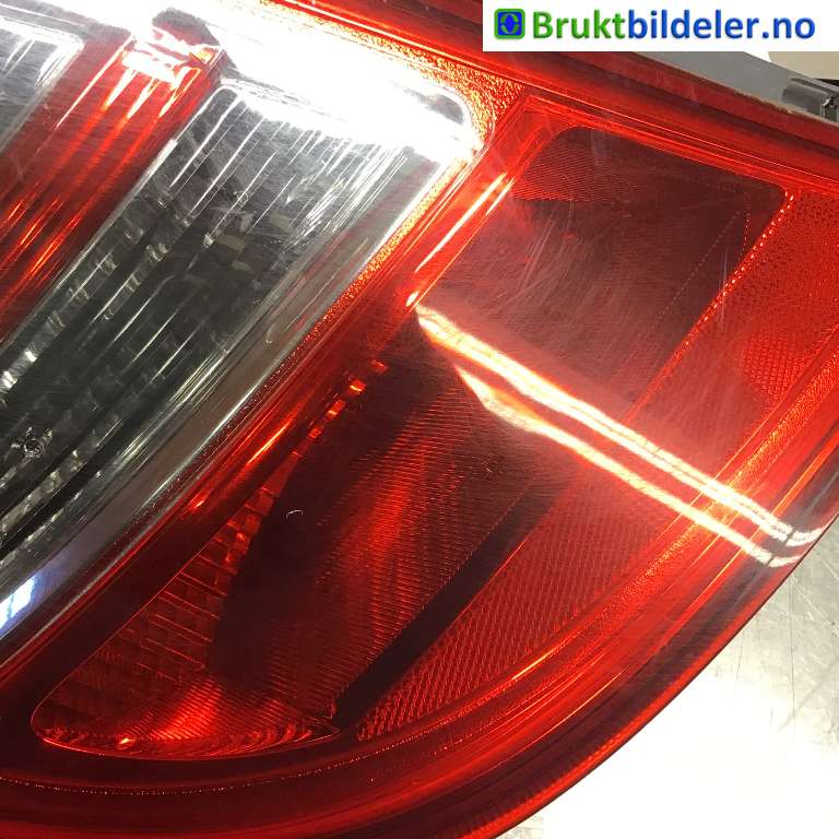 Baklykt venstre til Hyundai i30 2007-2012 (Type I)  (HYUNDAI|92401-2L010|)
