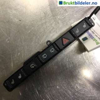 Bryter nødblink til Chrysler Voyager, 2001-2008 (Type IV)  (CHRYSLER|04685842AA)