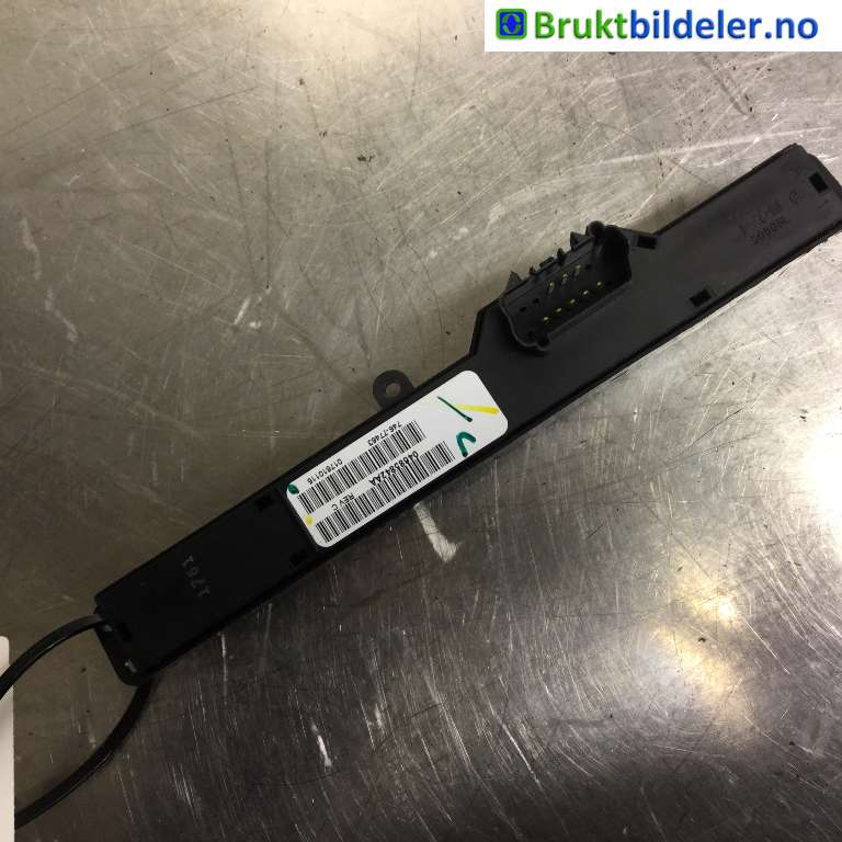 Bryter nødblink til Chrysler Voyager 2001-2008 (Type IV)  (CHRYSLER|04685842AA|)
