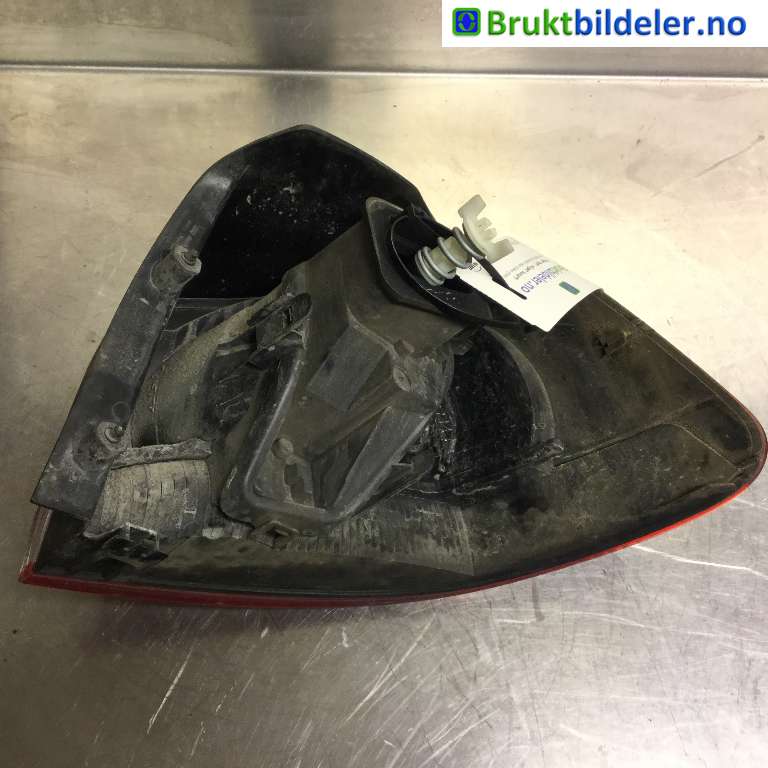 Baklykt venstre til VW Golf VI 2008-2012  (VOLKSWAGEN|5K0 945 095 M|)