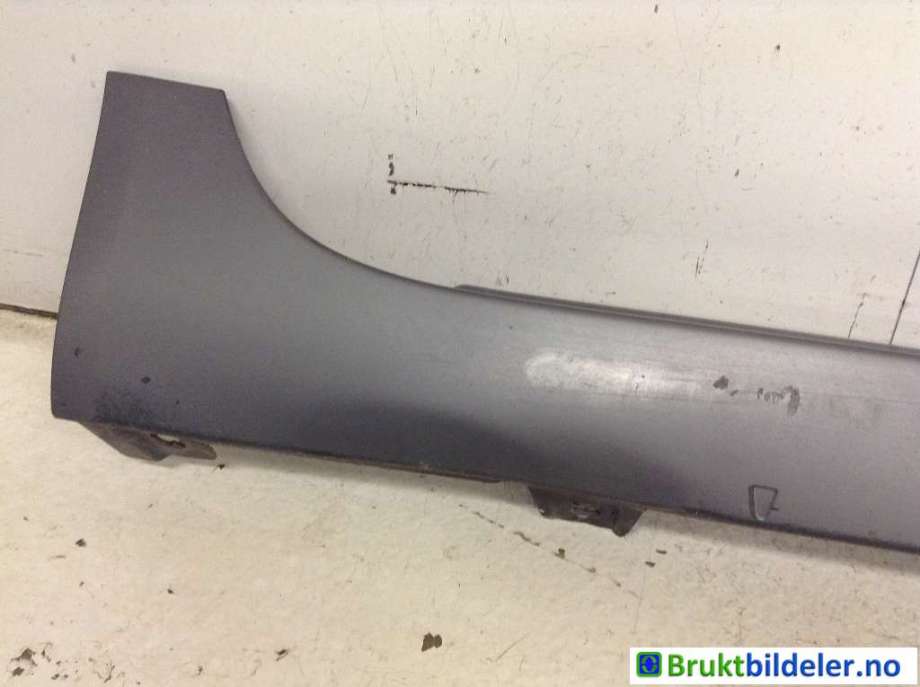 Kanalskjørt høyre til Audi A6, Allroad 2008-2011 (Type II, Fase 2) (C6) (C6) (AUDI|4F9 853 860|)