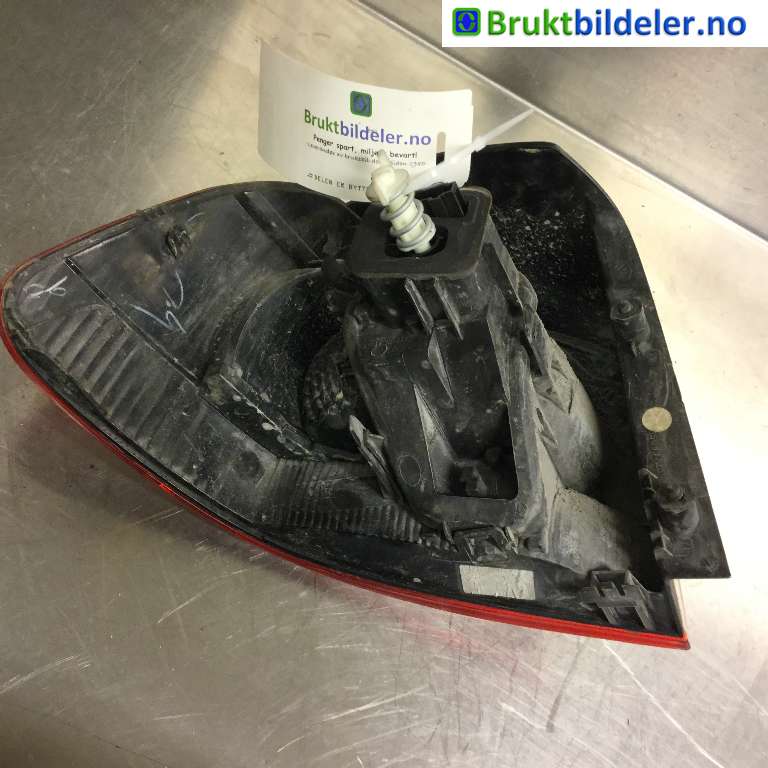 Baklykt høyre til VW Golf VI 2008-2012  (VOLKSWAGEN|5K0 945 096 E|)