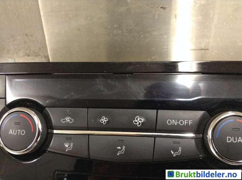 Varmeapparat betjening til Nissan X-Trail 2014-2022 (T32) (T32) (NISSAN|27500 4EA0A|)
