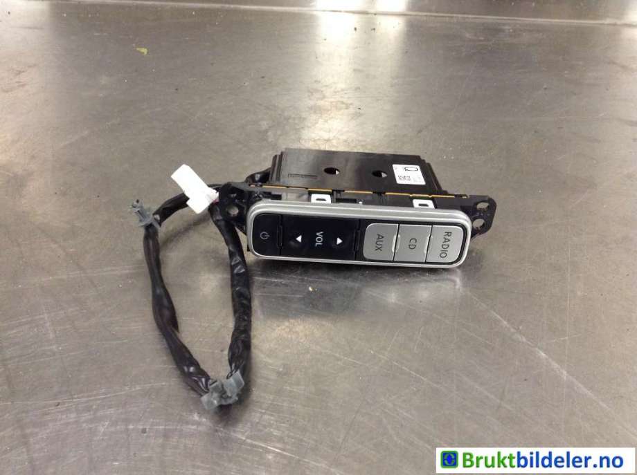 Bilstereo diverse til Nissan E-NV200, 2014-->>  (NISSAN|283954NR1A)