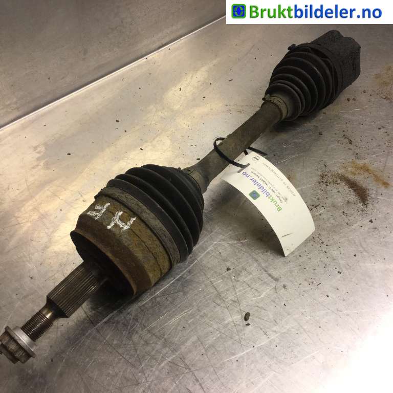 Drivaksel høyre foran til VW Transporter / Caravelle 2009-2015 (Fase 2) (T5) (T5) (VOLKSWAGEN|7E0 407 272 AL|)