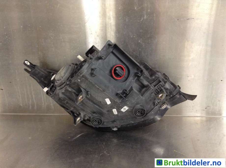 Frontlykt venstre halogen til BMW i3 2013-2022  (BMW|63.11-7398519-03|90073022|63 11 7 381 899)