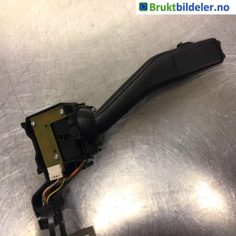 Bryter blink til Škoda Superb 2008-2015 (Type II)  (SKODA|1K0 953 513 G|)