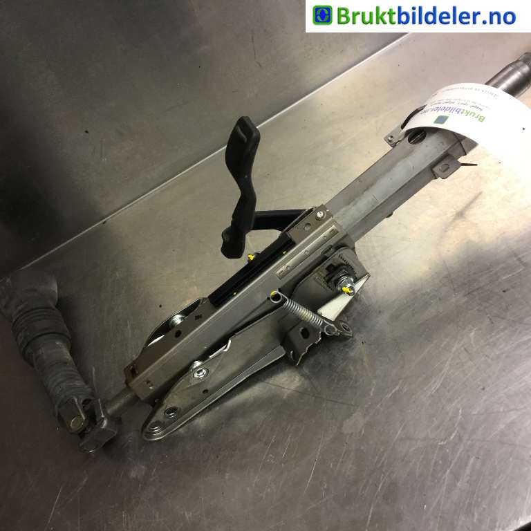 Rattaksel til VW Transporter / Caravelle 2009-2015 (Fase 2) (T5) (T5) (VOLKSWAGEN|7E1 419 501 E|)