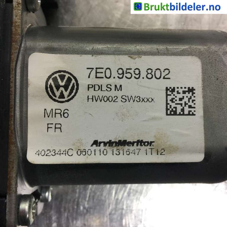Ruteheis høyre foran til VW Transporter / Caravelle 2009-2015 (Fase 2) (T5) (T5) (VOLKSWAGEN|7E0 959 802|402344C|)
