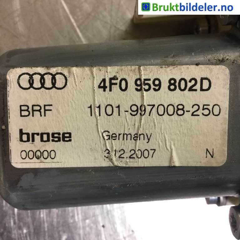 Ruteheis høyre foran til Audi A6 2008-2011 (Type III, Fase 2) (C6) (C6) (AUDI|4F0 959 802 D|1101-997008250|)
