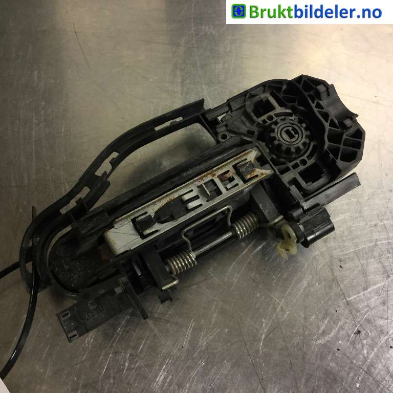 Dørhåndtak utv venstre foran til Audi A6 2008-2011 (Type III, Fase 2) (C6) (C6) (AUDI|4F0837885|)