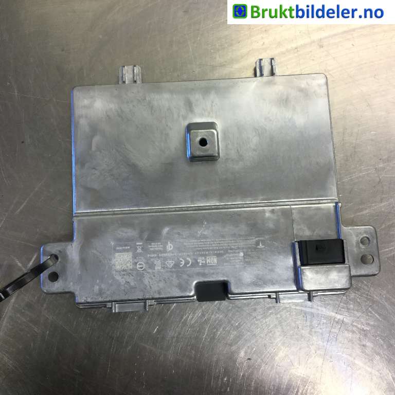 Styreenhet diverse til Tesla Model Y 2021-2024 (Type I)  (1755100-90-D|)