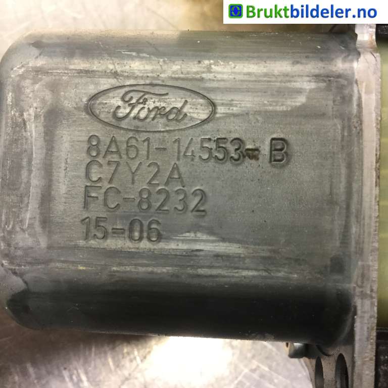 Ruteheis høyre foran til Ford Fiesta 2013-2017 (Type VI, Fase 2)  (FORD|8A61-14553-B|0130822619|)