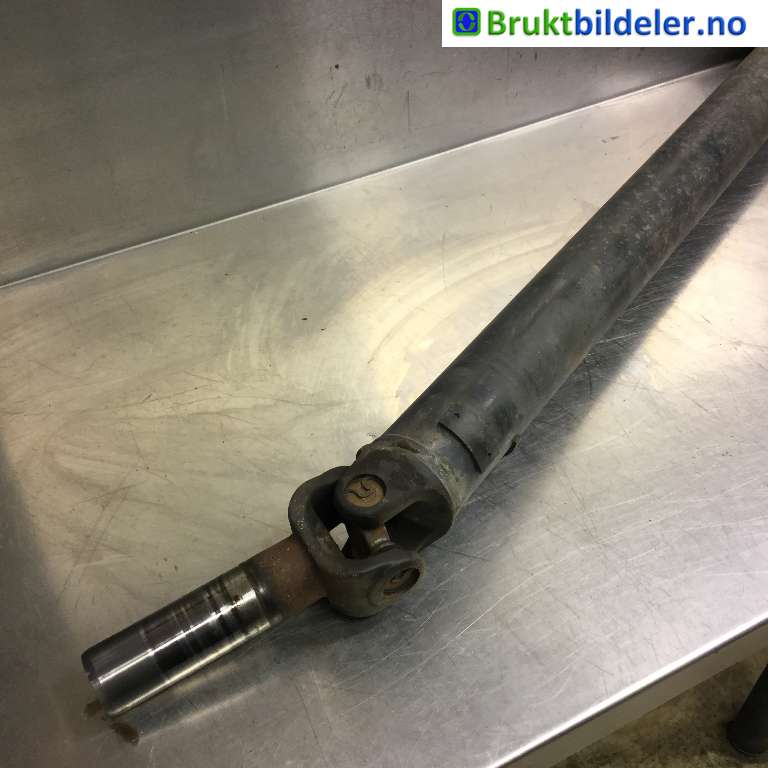 Mellomaksel bakre til Nissan Pathfinder 2005-2010 (Fase 1) (R51) (R51) (NISSAN|37300EB30A|)
