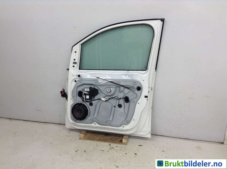 Dør høyre 2dørs til VW Caddy 2010-2015 (Type III, Fase 2)  (VOLKSWAGEN|2K0 831 056 B|)