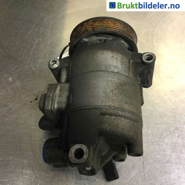 Aircondition kompressor til VW Caddy 2010-2015 (Type III, Fase 2)  (VOLKSWAGEN|5N0 820 803 E|)