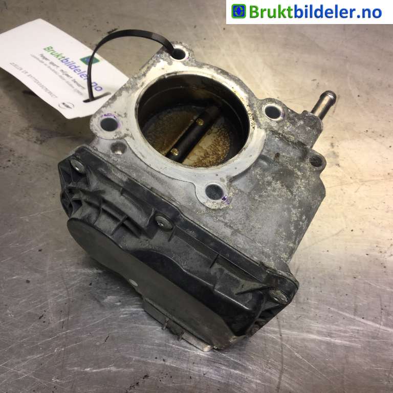 Spjeldhus til Toyota Corolla 2007-2013  (TOYOTA|2203037010|22030-37010|)