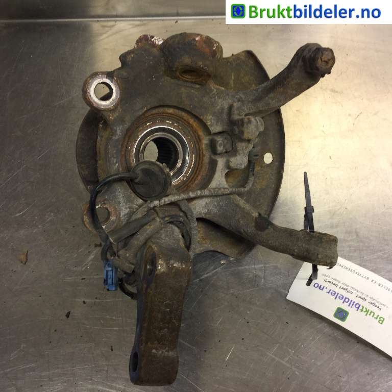Hjulspindel venstre foran til Nissan X-Trail 2002-2007 (T30) (T30) (NISSAN|40015-8H300|)