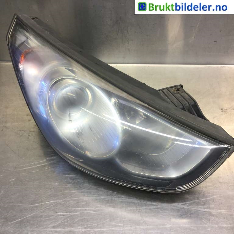 Frontlykt høyre halogen til Hyundai Ix35, 2010-2015  (HYUNDAI|92102 2Y000)