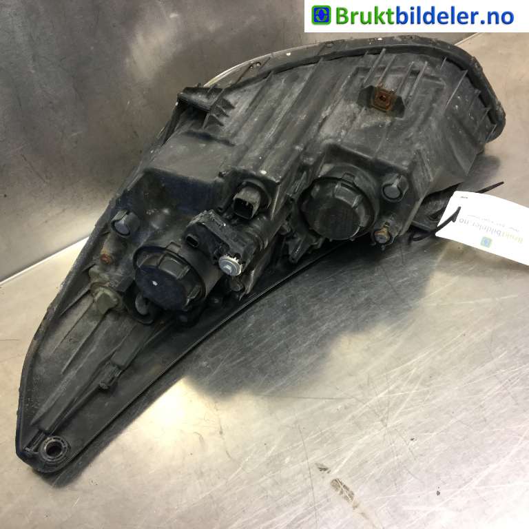 Frontlykt høyre halogen til Hyundai Ix35 2010-2015  (HYUNDAI|92102 2Y000|)