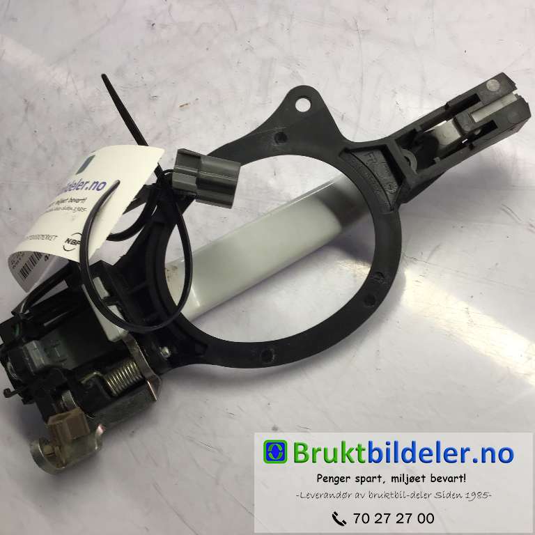 Dørhåndtak utv høyre til Mitsubishi Outlander 2015-->> (Type III, Fase 2)  (MITSUBISHI|5716A014WB|)