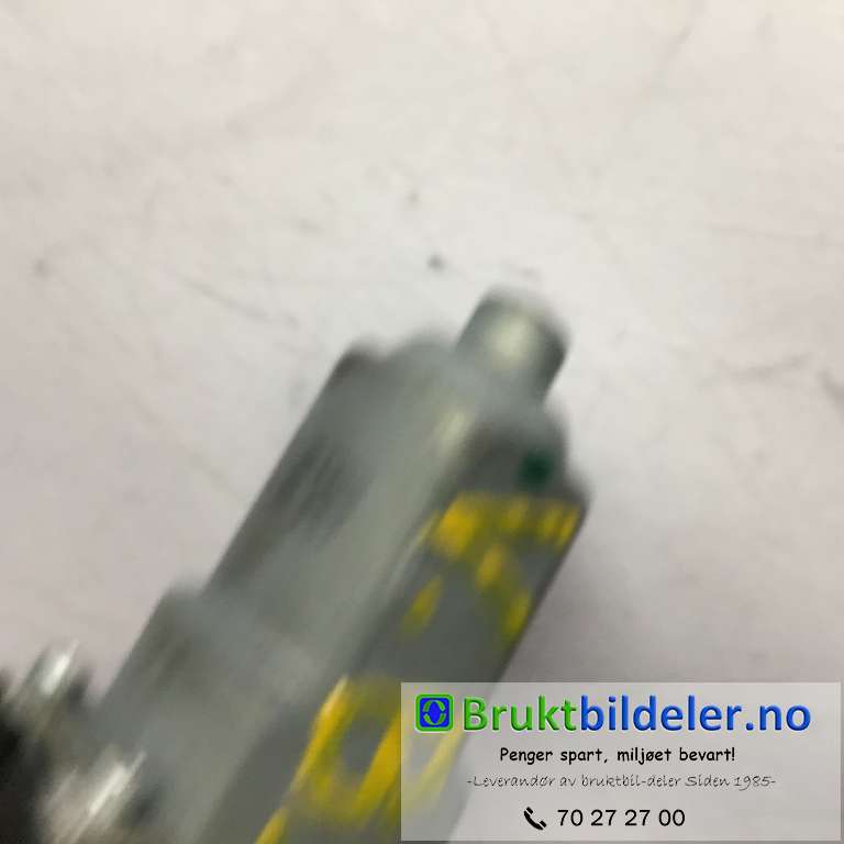 Ruteheis venstre bak til Mitsubishi Outlander 2015-->> (Type III, Fase 2) (MITSUBISHI|5713A371|)