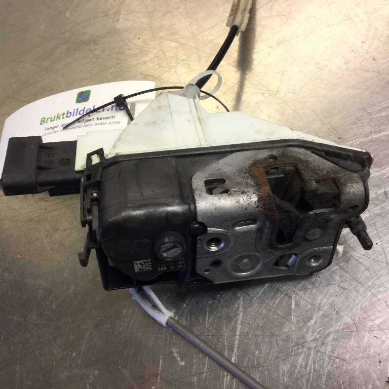 Låsekasse høyre til Citroën C4, Cactus 2014-2017 (Fase 1)  (CITROEN|9819038480|)