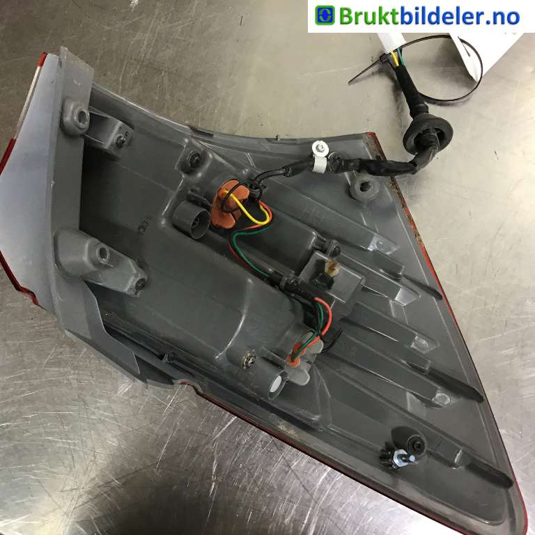 Baklykt høyre til Hyundai Ix20 2010-2017  (HYUNDAI|92402 1K000|)