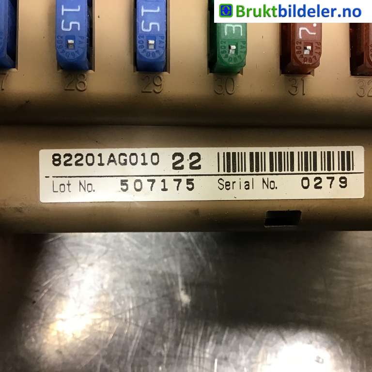 Sikringsboks til Subaru Legacy 2003-2007 (Type IV, Fase 1)  (SUBARU|82201-AG010 22|507175|)