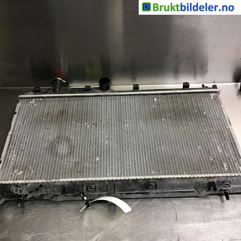 Radiator (manuell gir) til Subaru Legacy 2003-2007 (Type IV, Fase 1)  (SUBARU|45111AG010|)