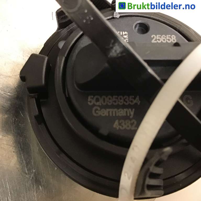 Airbag sensor høyre til VW e-Golf 2017-2020 (Fase 2)  (VOLKSWAGEN|5Q0959354|)