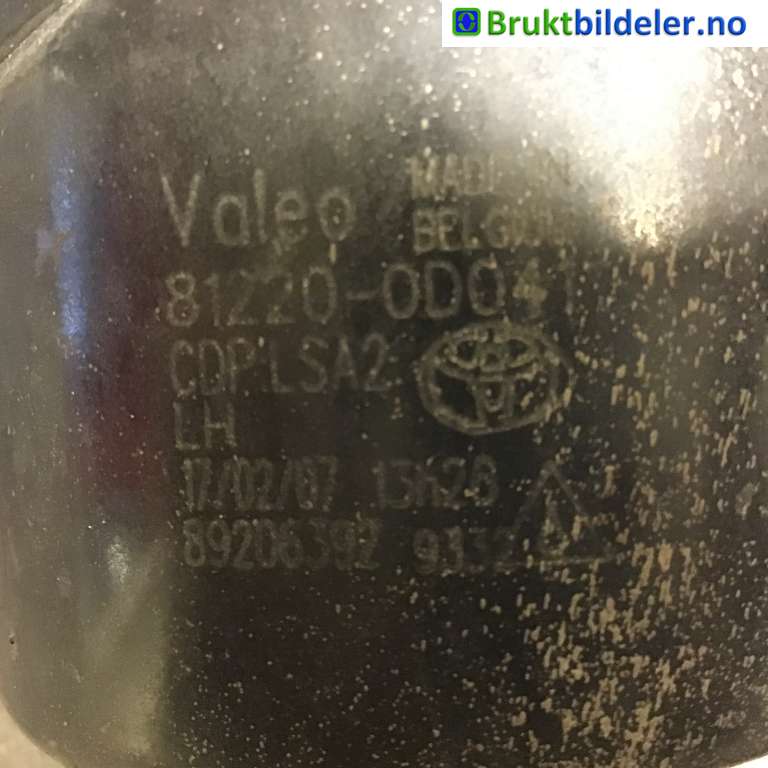 Tåkelykt venstre foran til Toyota RAV4 2006-2009 (Type III, Fase 1)  (TOYOTA|81210-0D041|89206392|)