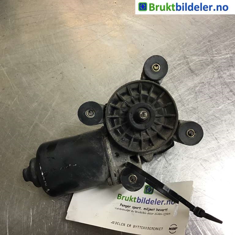 Viskermotor frontrute til Toyota Hiace 2001-2006 (Fase 2)  (TOYOTA|85110-26140|849200-1381|)
