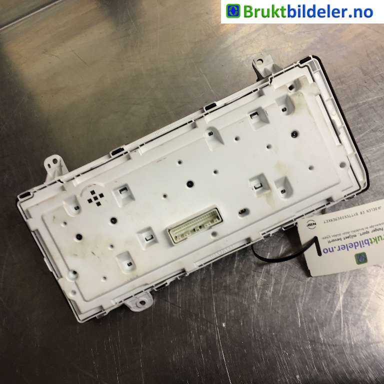 Instrumentpanel til Toyota Hiace 2007-2012 (Fase 3)  (TOYOTA|83800-26D12|20110705125459|)
