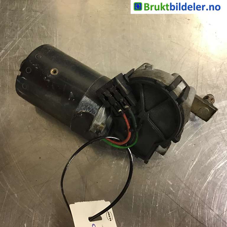 Viskermotor frontrute til VW Transporter / Caravelle, 1990-2003 (T4) (T4) (VOLKSWAGEN|701 955 113 B)